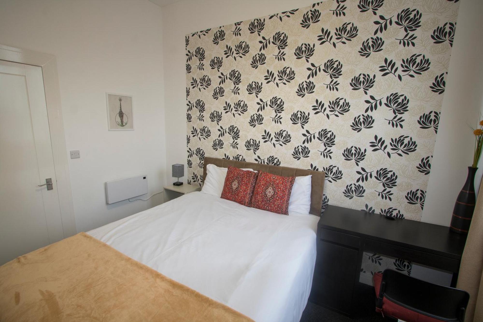 Ideal For Groups - Modern 2 Bedroom Apartment - Free Parking, Transit Links, Close To Stadiums مانشستر المظهر الخارجي الصورة