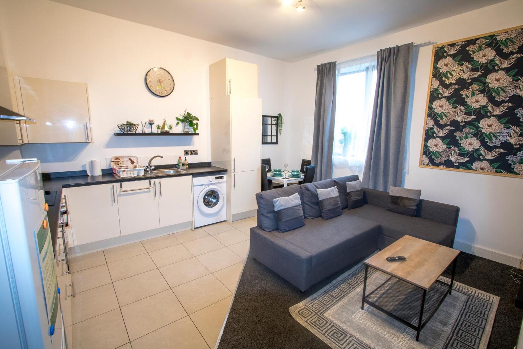 Ideal For Groups - Modern 2 Bedroom Apartment - Free Parking, Transit Links, Close To Stadiums مانشستر المظهر الخارجي الصورة